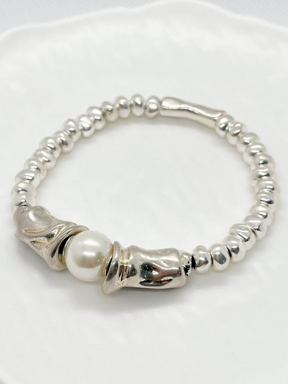 UNO de 50 Style Silver Pearl & Multicolor Bead Bracelet - Picture 4 of 4